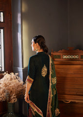 Zainab Chottani Zelena - D8 Zainab Chottani