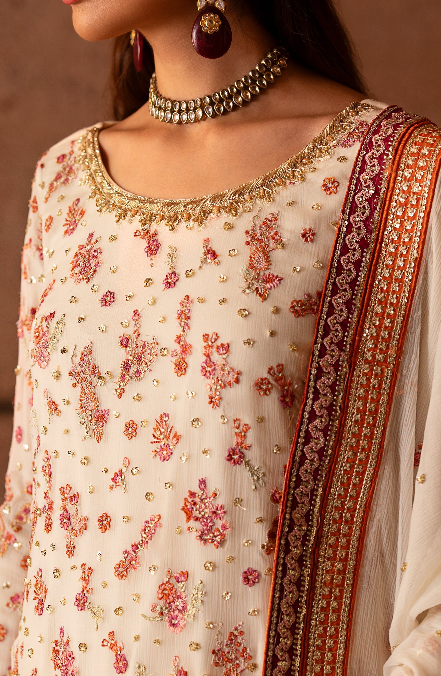Emaan Adeel - Casabella CLOVERA - Brands of PK