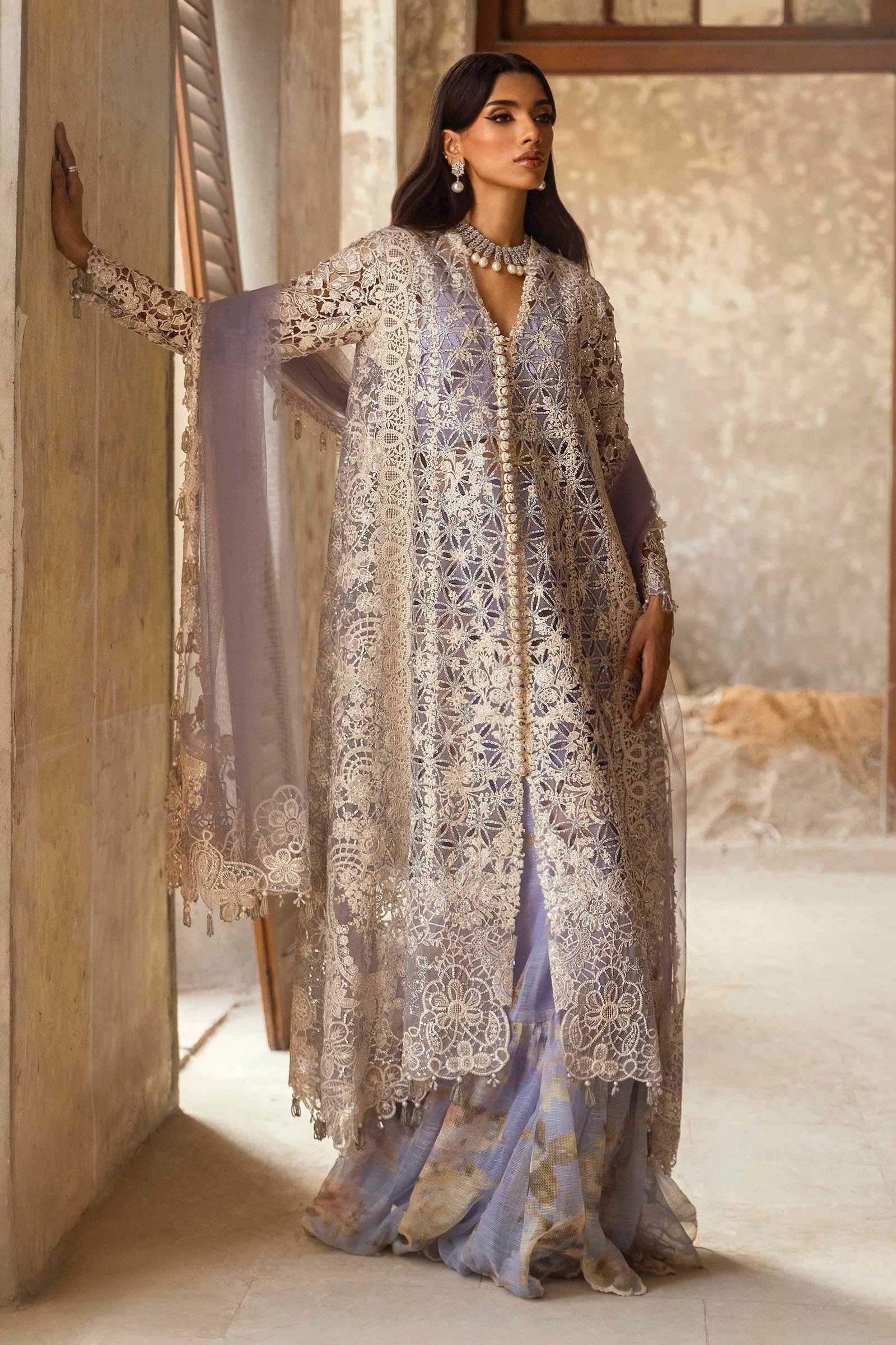 sana safinaz nura